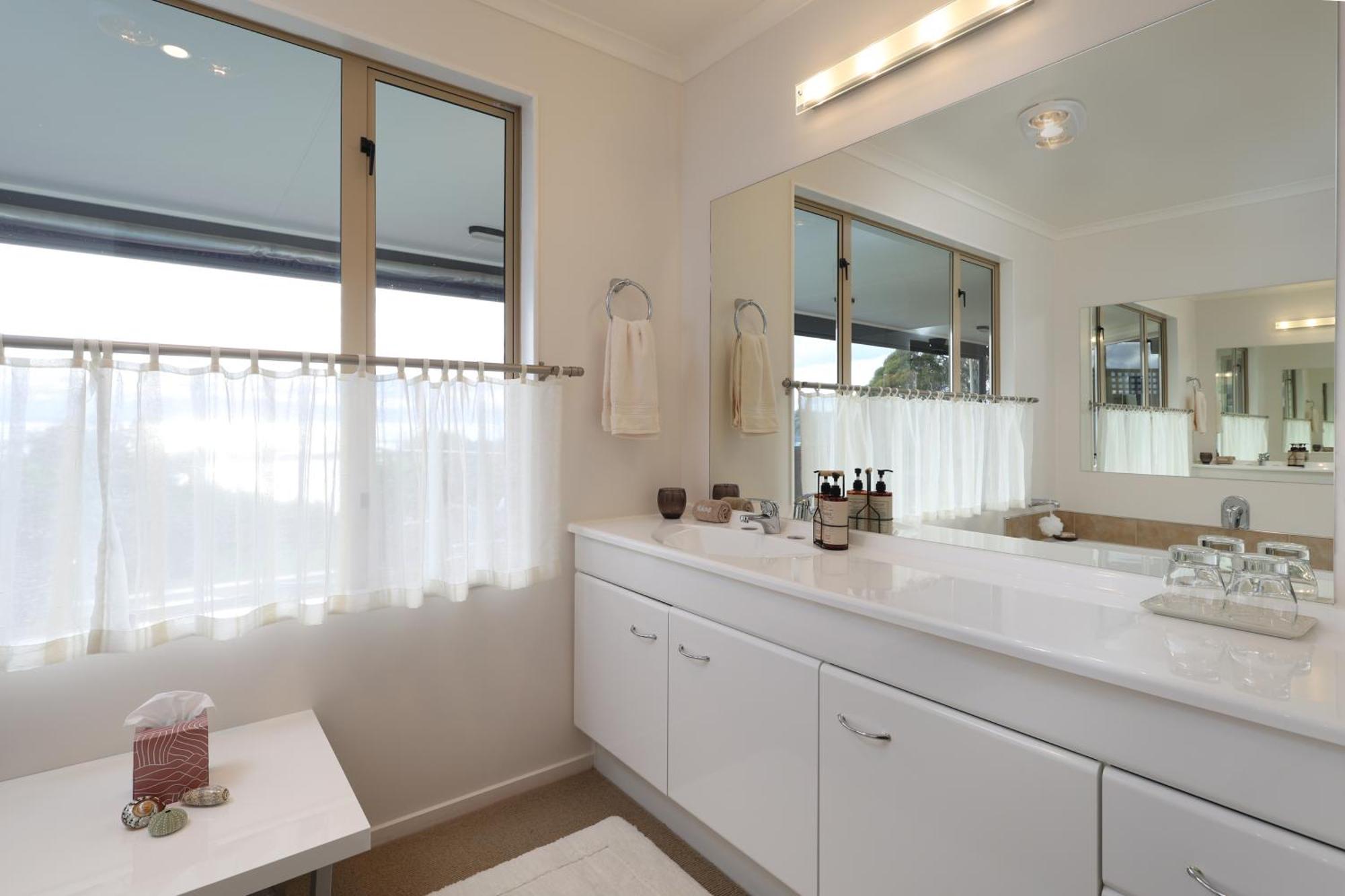 Twin Peaks Luxury Sea View Villa Nelson Dış mekan fotoğraf